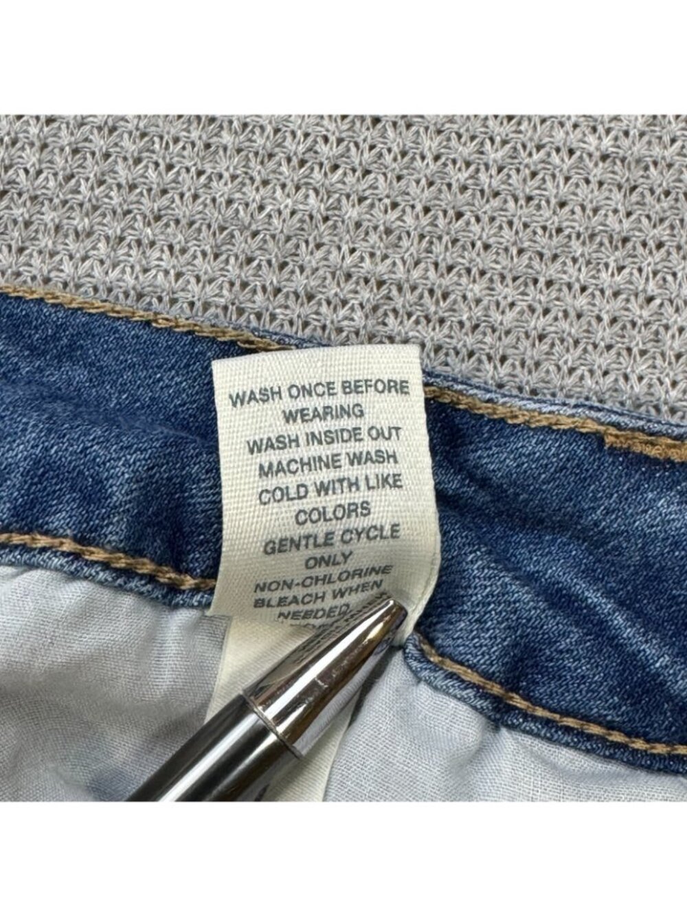 Mudd Denim Skirt Womens Size 1 Blue Distressed Button Front FLX Stretch Raw Hem - Picture 12 of 12